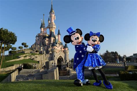 cheapest deals to disneyland paris.